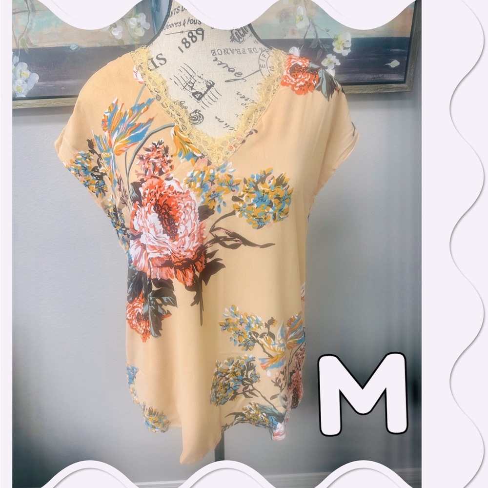 Amazon top. Size medium.